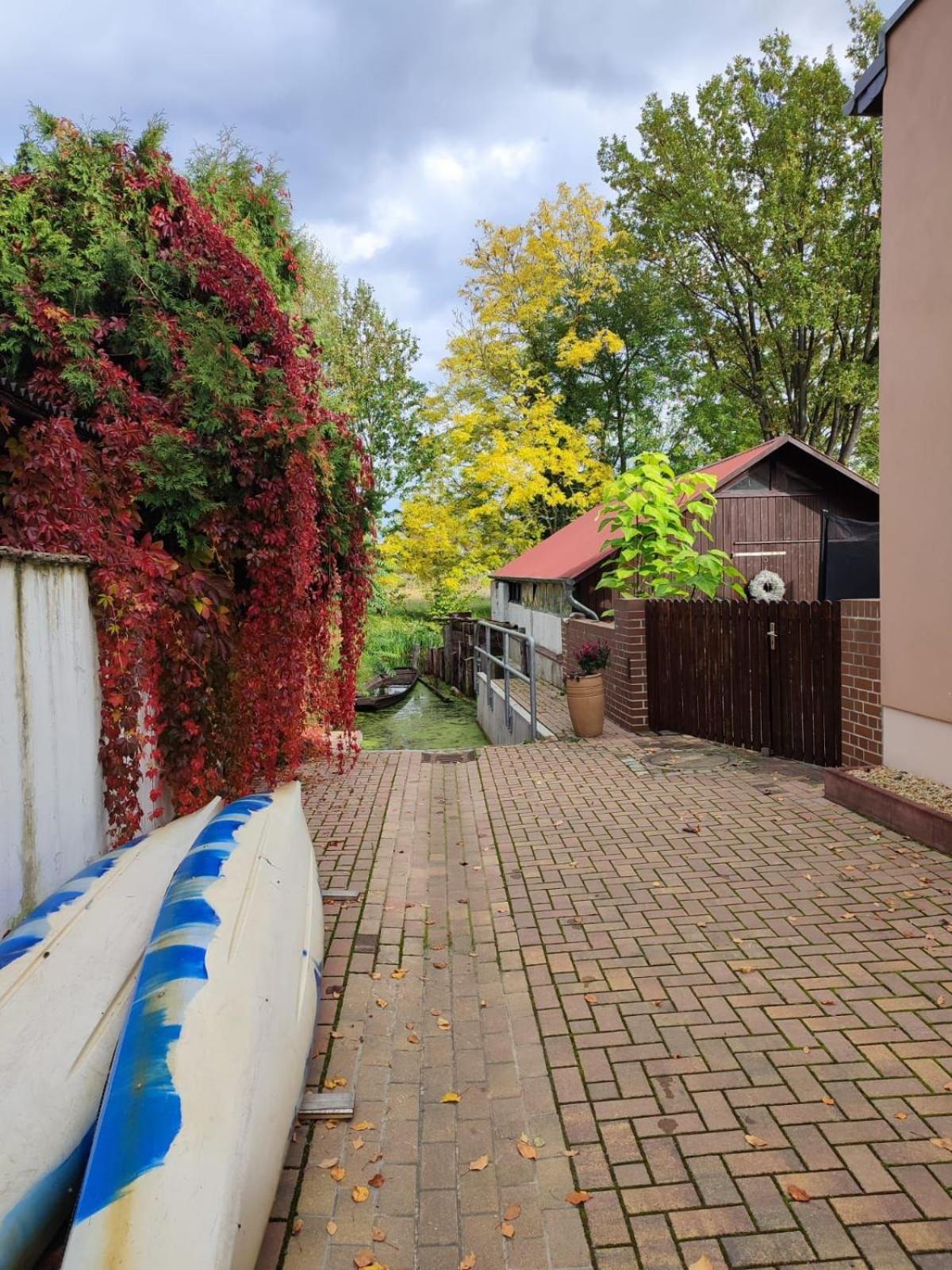Hotel Pension Am Stadtgraben Lübbenau Exterior foto